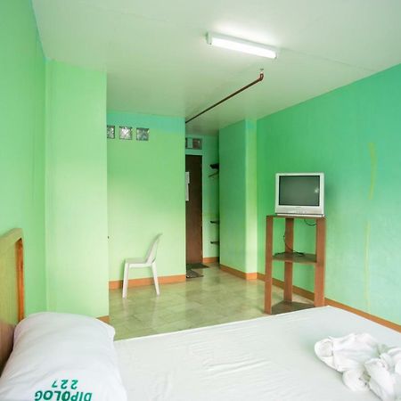 Gv Hotel - Dipolog Quarto foto